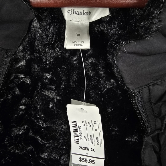 CJ BANKS Reversible Ruffle Zip Vest Faux Fur Black Women Sz 3X Neutral Layering - Picture 8 of 13